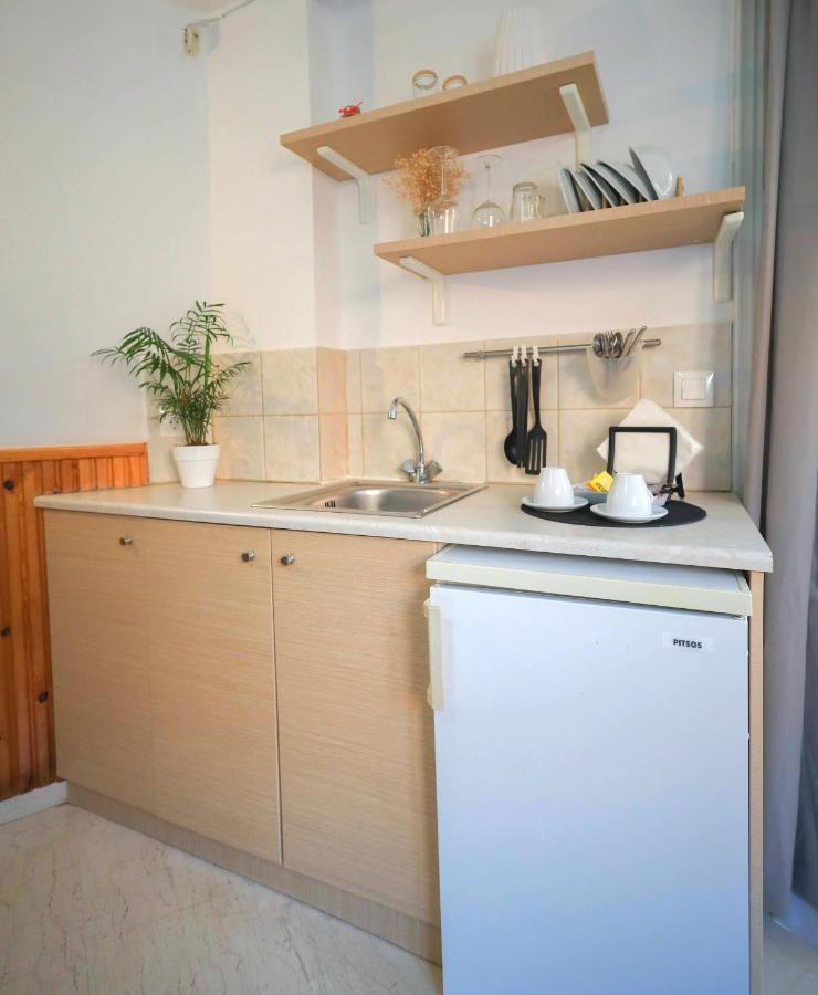 Malia Boutique Studios Экстерьер фото